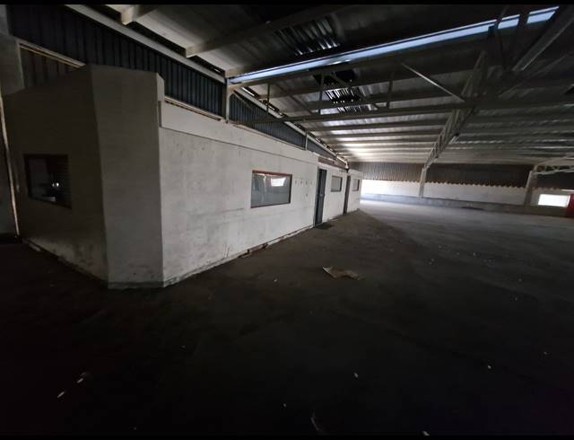 2,000M² WAREHOUSE TO LET IN BENROSE